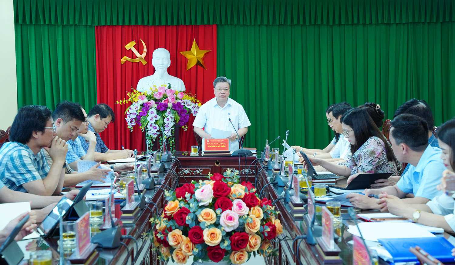 Trường Đại học Hồng Đức tổ chức Hội nghị giao ban công tác tháng 5 năm 2025
